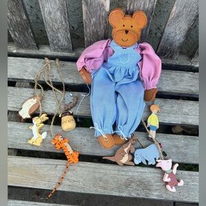 Disney Winnie The Pooh and Friends Wood Figures - Wall hanging-  RARE FIND 90s